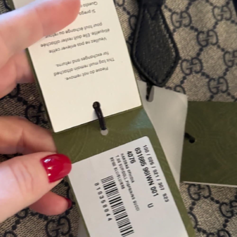Gucci Bag - Picture 3 of 3